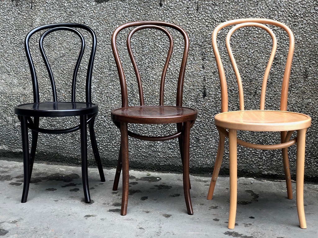 Выбор стульев