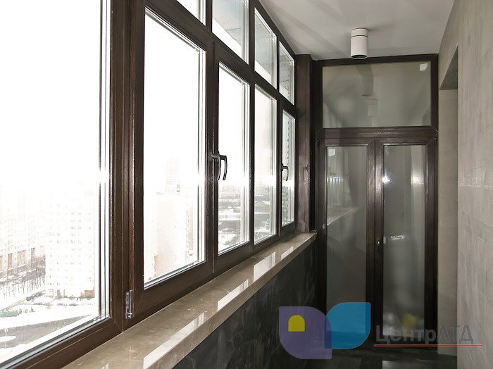Реконструкция балкона – оптимальный способ расширить жилплощадь